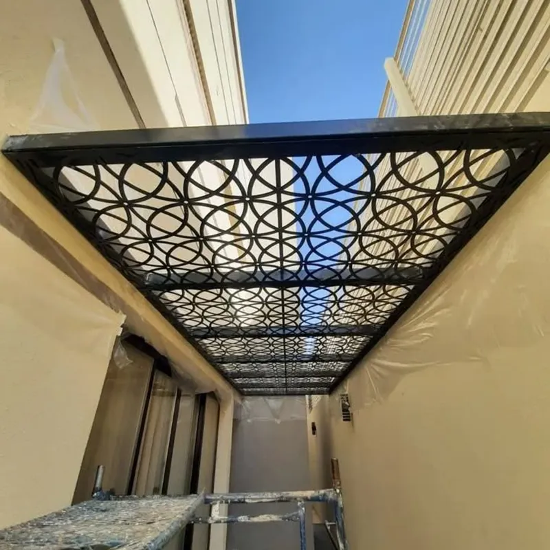 مظلات حديد ليزر للحوش